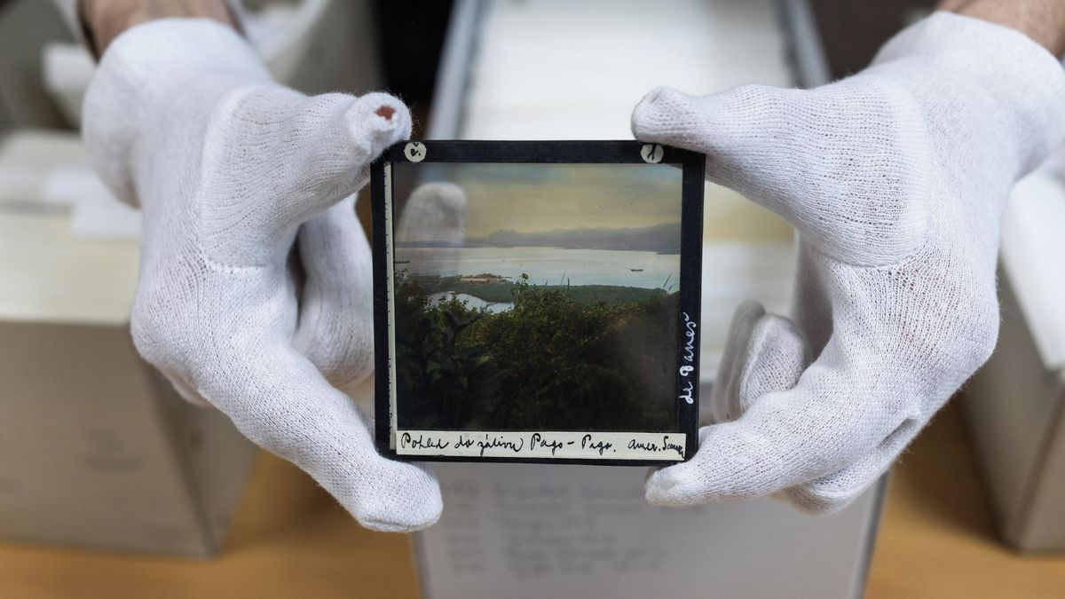 Zatopené svědectví. Badatelé zrestaurovali odkaz prvního čs. diplomata v Austrálii